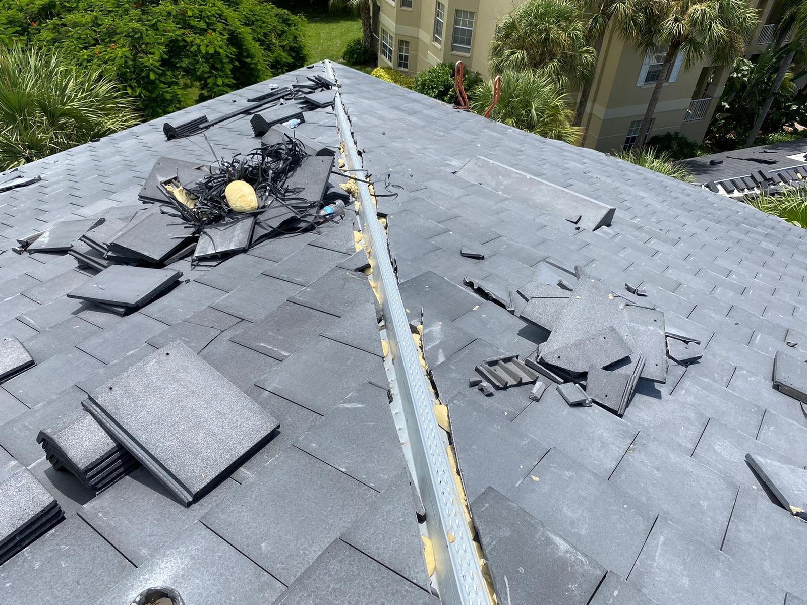Pelican Landing roofing detail image